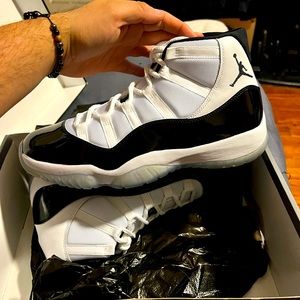 Air Jordan 11 “Concord” 2018
